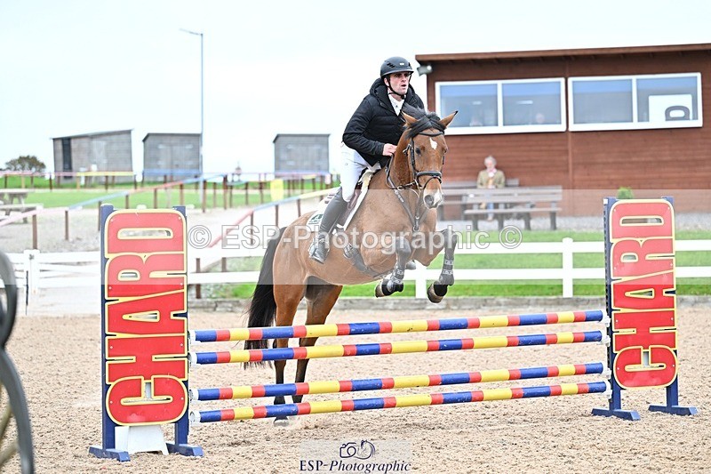 251015-104751-00123 - Cls 1 British Novice and 90cm Open