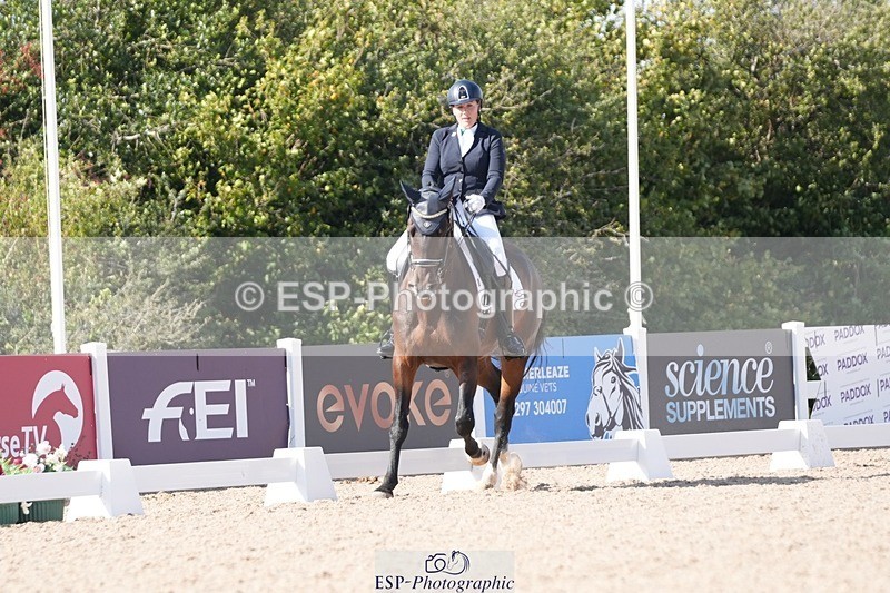 250906-152724-04762 - 110-Chelsea.DonovanFrankie.zenturio