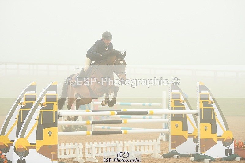 230505A-090330-02683 - Cls 20 Snr Foxhunter