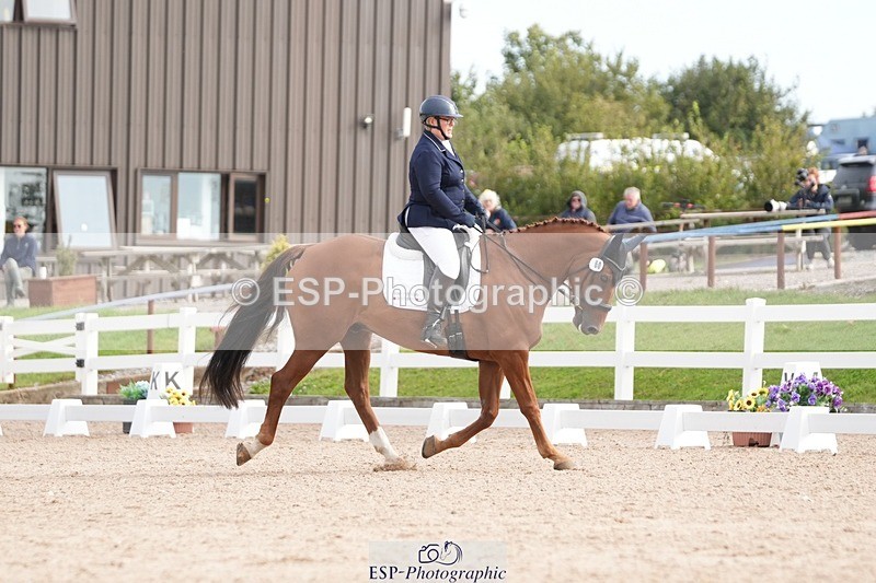 250906-100841-01433 - 060-Alison.WilsonAthos