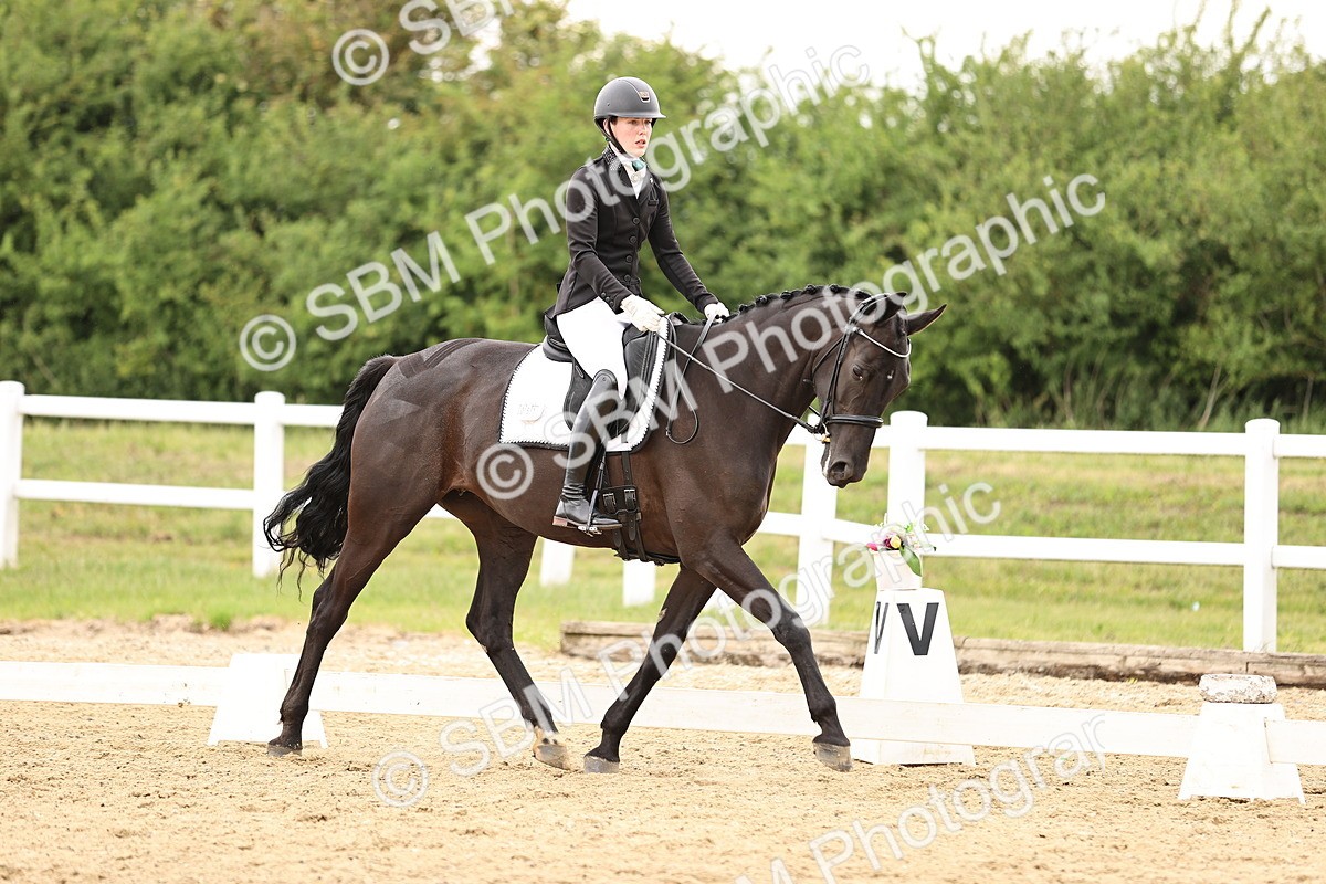 SBM_002747 - Class 2 - Novice 4 - 12.00-13.10
