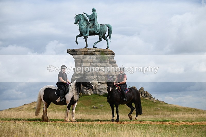DSC_4086 - Time at Statue 09:50 to 11:09