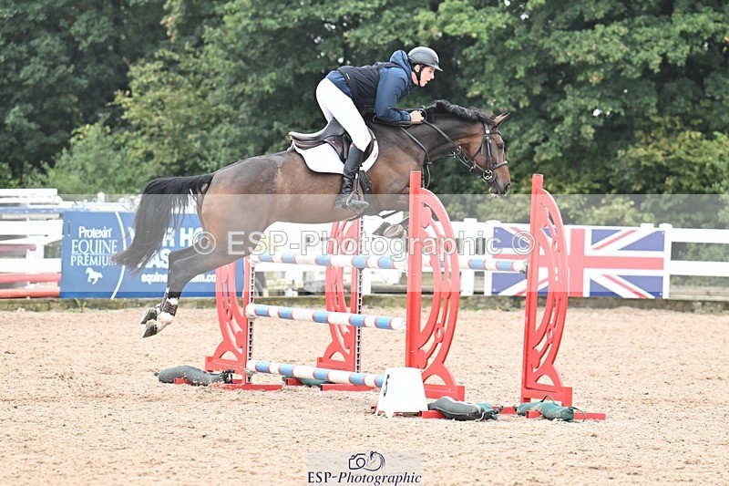 250917-135536-00740 - Cls 5 Foxhunter and 1.20m Open