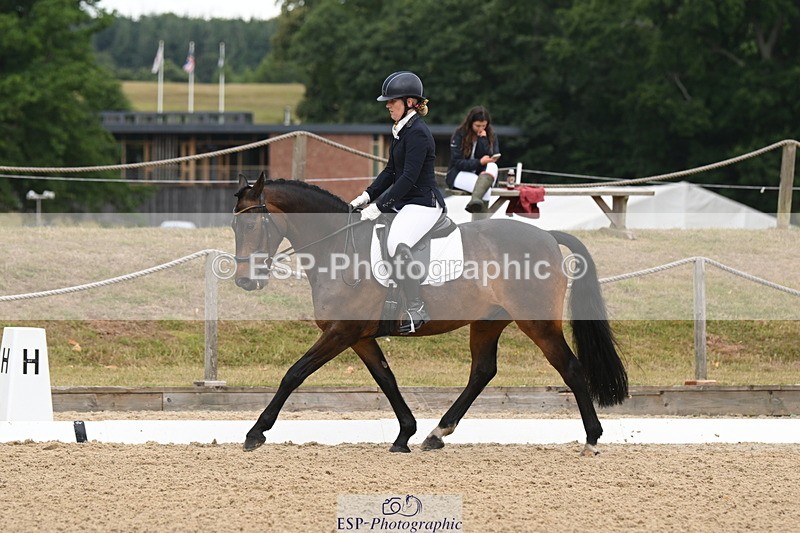 250720A-121201-10167 - 098-Becky.Littleton-Optical.Illusion