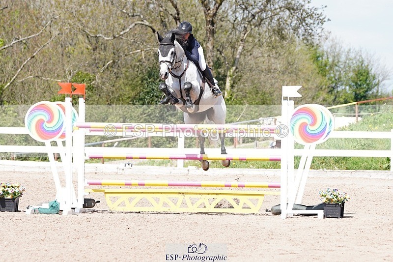 250427-140226-16628 - Cls 8 - 2 Star Medium Tour