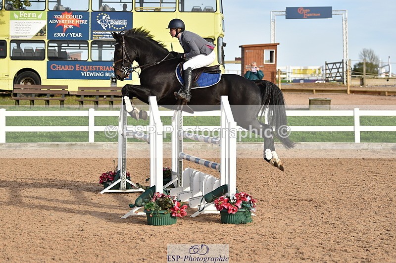 231015A-160818-09237 - Cls 27 1.10m Amateur Q 2nd R