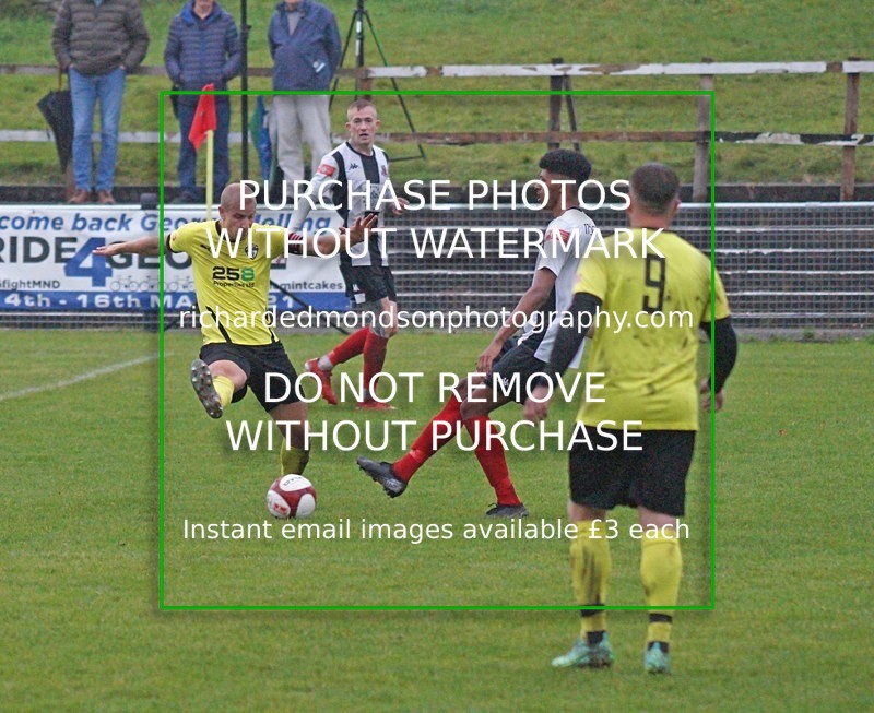 DSC02663 - Kendal Town v Yorkshire Amateurs (9/10/21)
