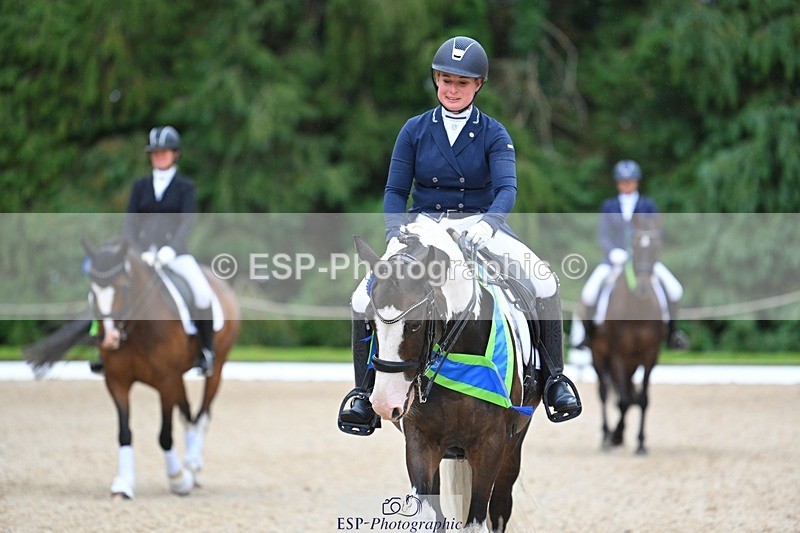 230813-163340-08353 - Elem Bronze Presentations