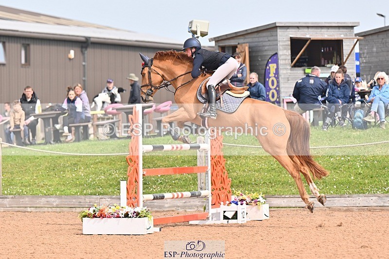 260509-103920-01635 - Cls 26a Snr Foxhunter