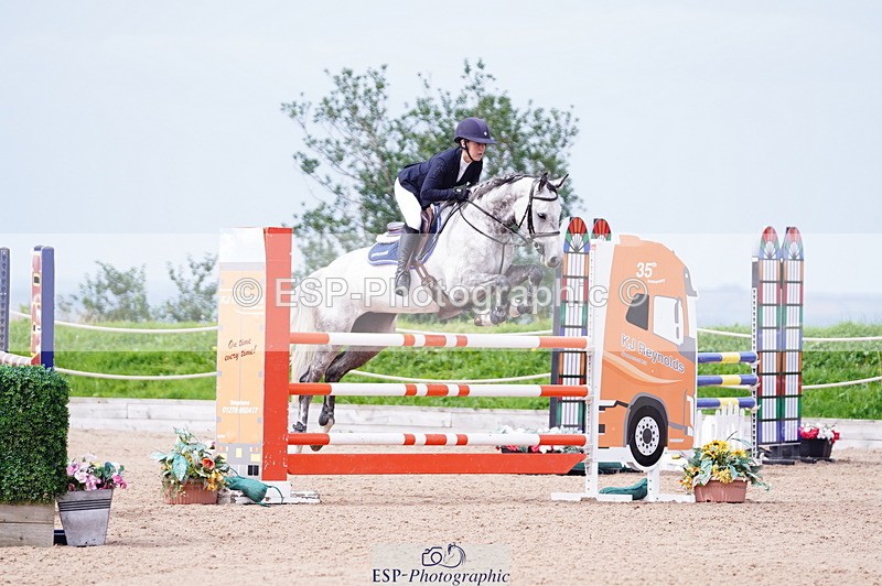 240803A-110336-07343 - Cls 29 Snr Foxhunter