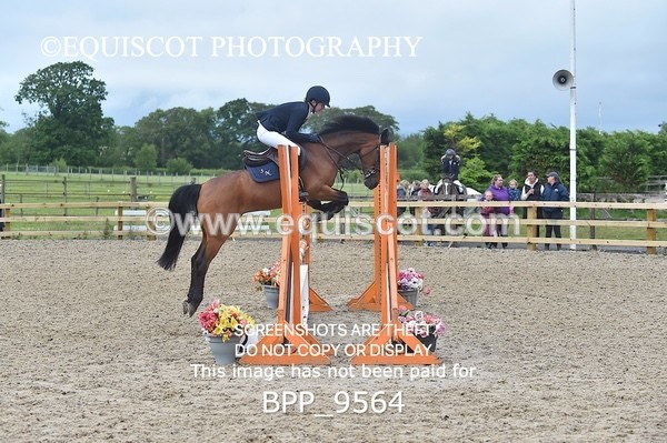 BPP_9564 - CLASS 19 SUN Winter/ Summer 128cm/ Winter/ Summer 138cm