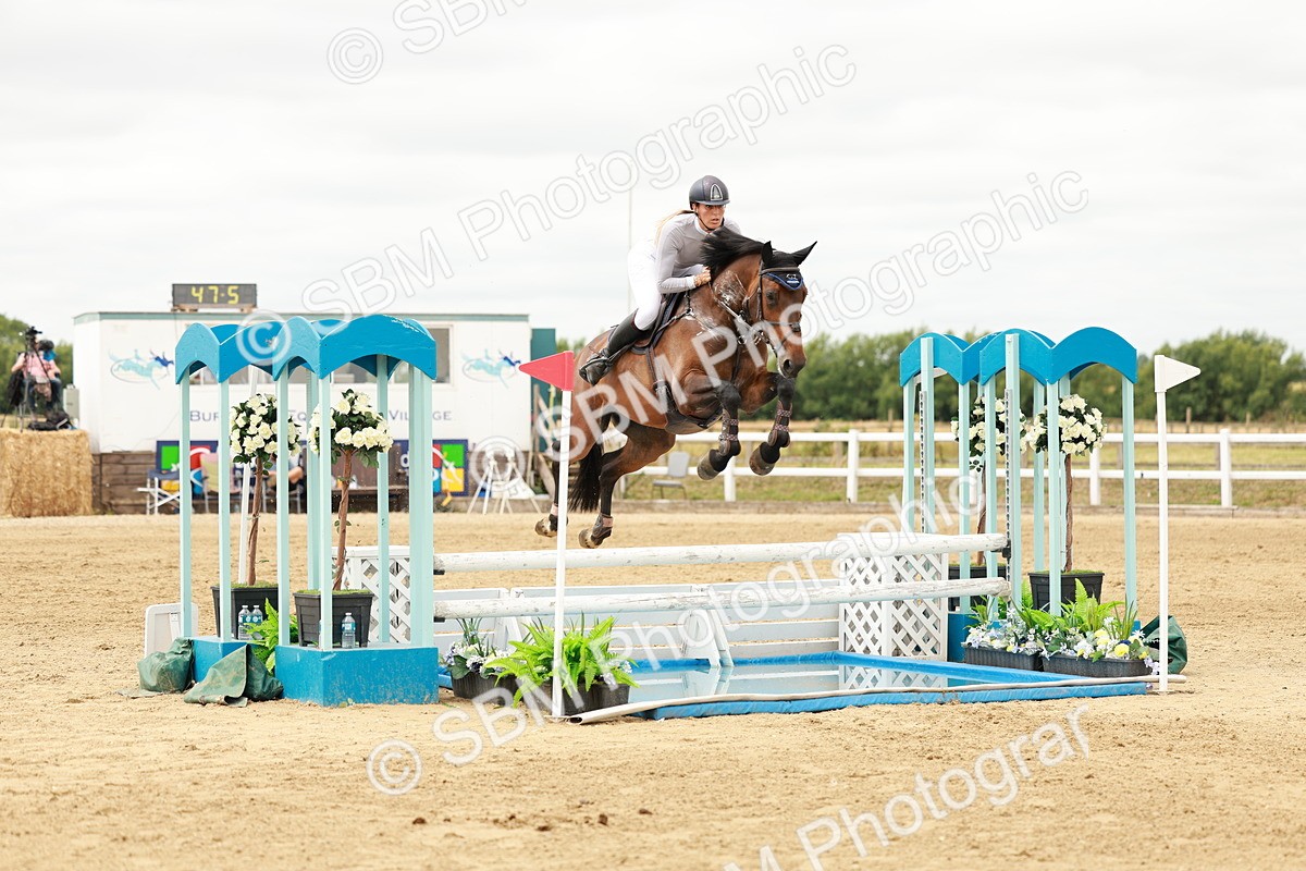 SBM_017769 - Class 21 - Senior Newcomers Championship 2d Rd