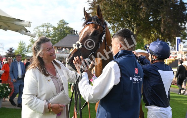 210825-261 Royal Velvet - Race 7 5.20pm British EBF Fillies' Handicap