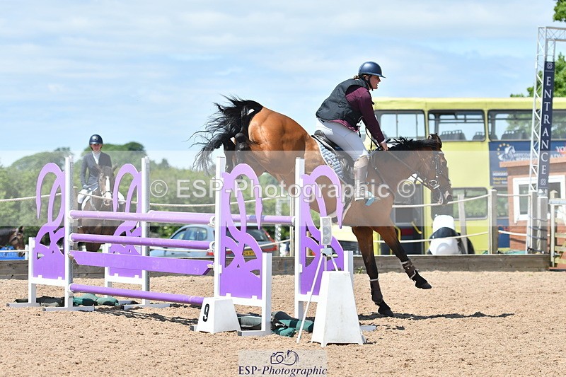 240609A-131901-05586 - Cls 18 Snr Newcomers and 1.10m Open