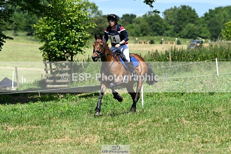 240629X-122742-2551 - 014-Kerry_Gliddon-WESTSTOKE_APPLESOURCE