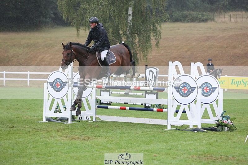 250830A-132609-06674 - Cls 16 Snr Newcomers and 1.10m Open