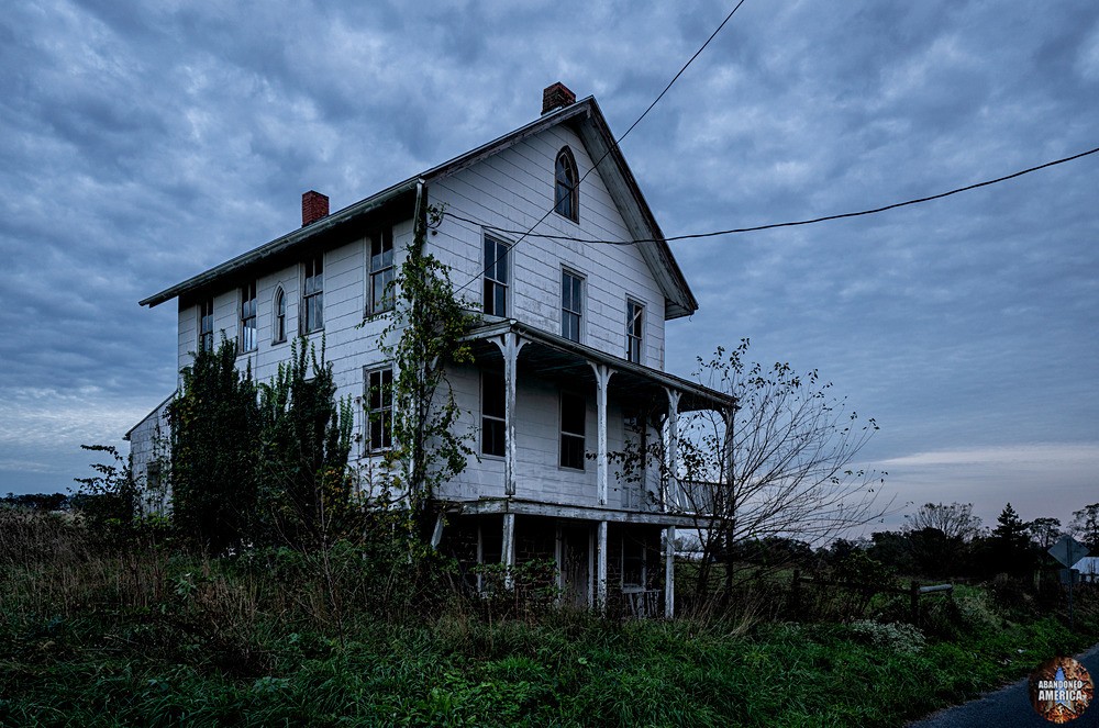 Abandoned Pennsylvania House | Sundown Blues - Abandoned Houses and Homes
