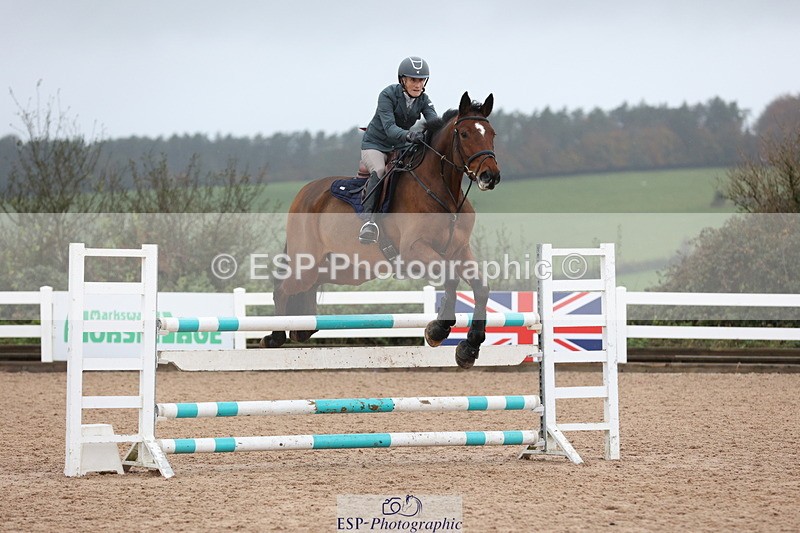 231112A-124424-04170 - Cls 19 Snr 1.05m Open