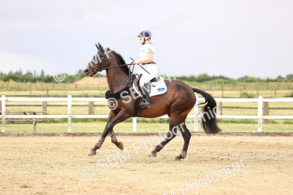 SBM_003071 - Class 21 - Senior Newcomers - 1.10m