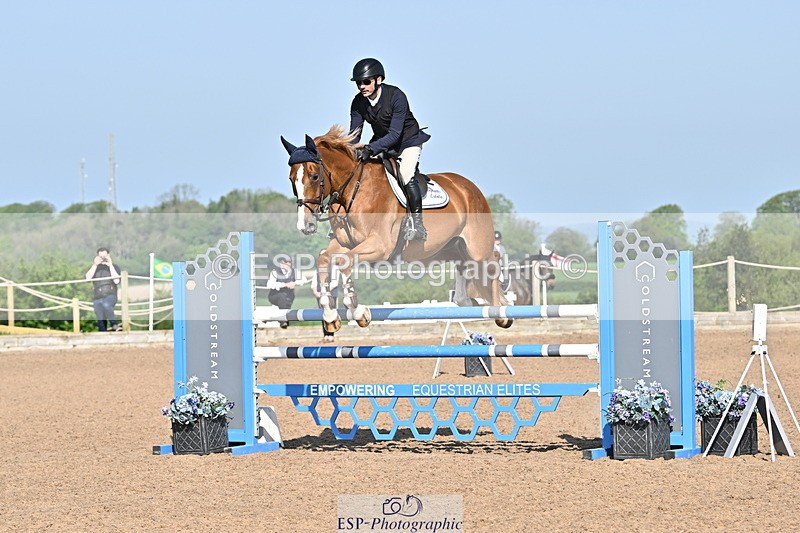 240509A-091734-00511 - Cls 8 Foxhunter