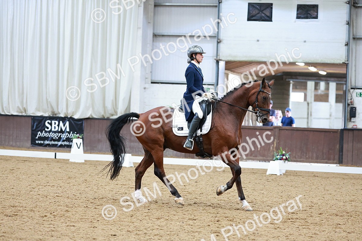SBM_016402 - Class 5 - FEI INT II - 17.24-18.20