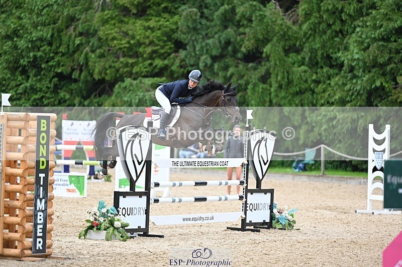 240525-155557-17965 - 540-OPPOSITION_HERALDIK_GIRL-Kirsty_Chabert