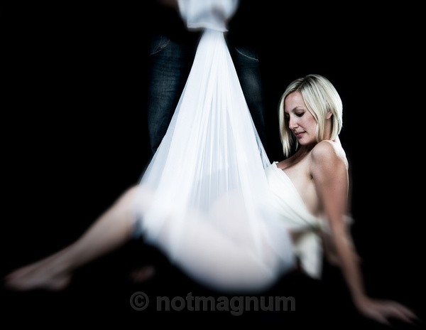 special delivery - BOUDOIR & BUMP