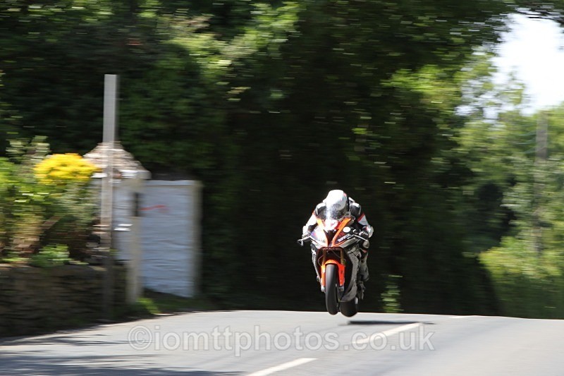  - Superstock Race