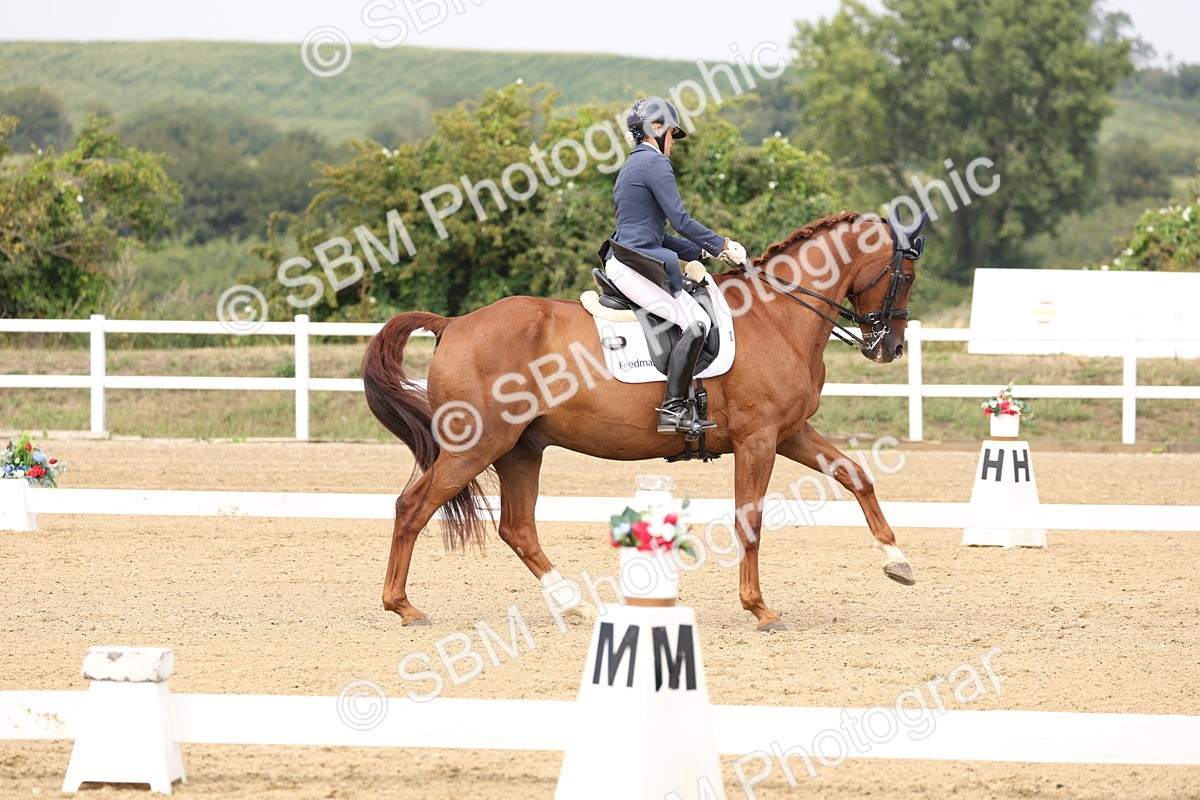 SBM_007518 - Class 9 - FEI INT I - 14.57-15.45