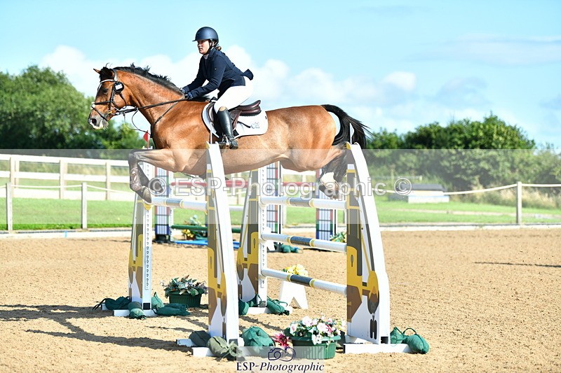 230723A-165736-13721 - Cls 8, 2 Star Medium 1.35m