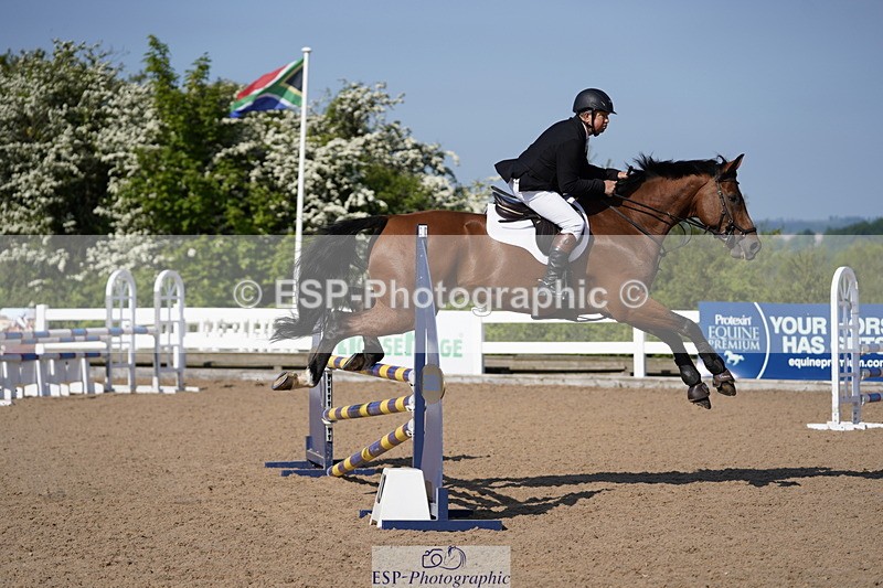 230528A-091800-05677 - Cls 30 British Novice & 90cm Open