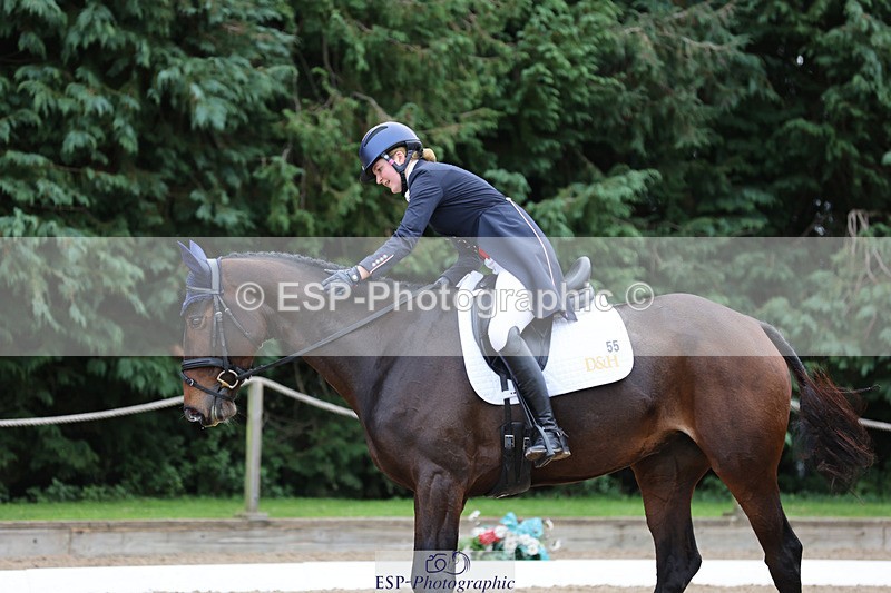 241024-120115-01964 - 055-Ellie.Fredericks-UPPER.CLASS.BRIT