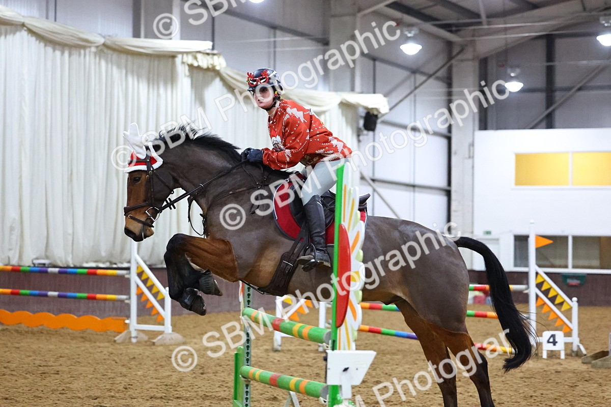 SBM_003355 - Class 8 - Christmas Jumpers 1.10m