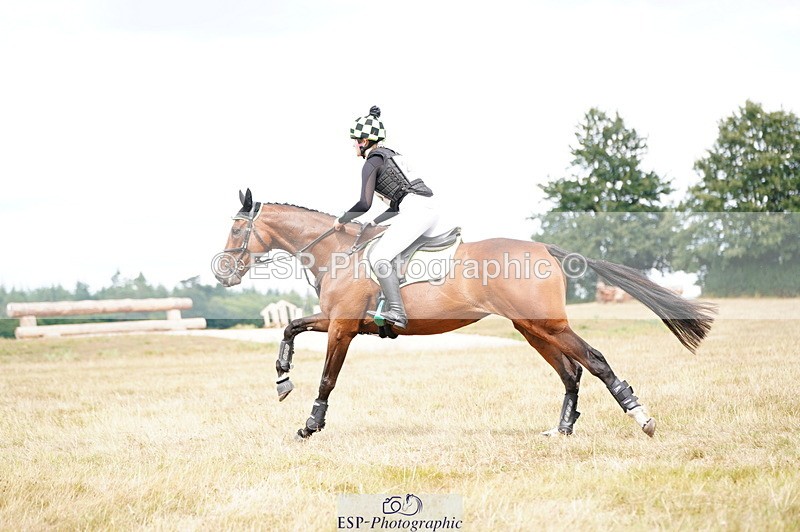 250802A-151314-07231 - F-268-Caitlyn.Faull-HAY.THERE.MONA
