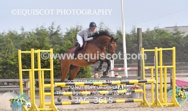 JAC_3615 - CLASS 4 Senior Discovery/ 1m Open