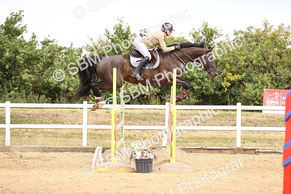 SBM_010421 - Class 9 - Senior Foxhunter - 1.20m Open