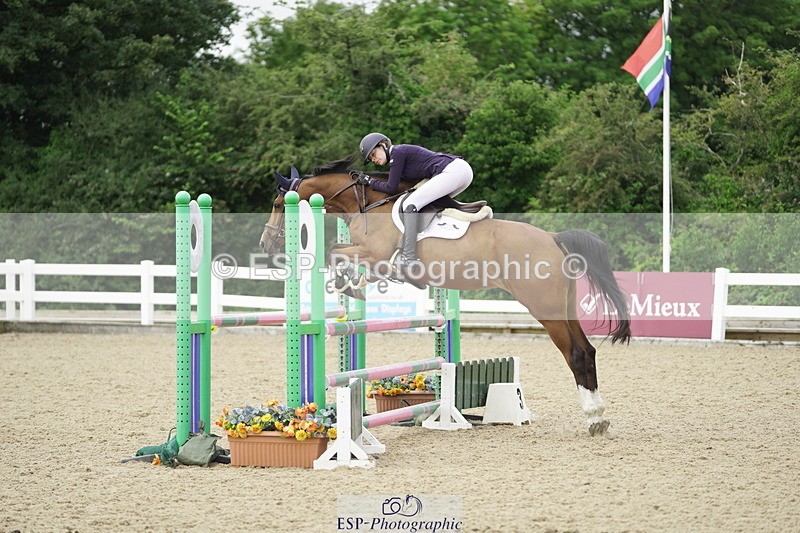 230728A-115936-01404 - Cls 8 Discovery & 1m Open