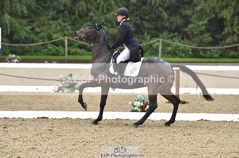 231018-152410-00767 - 009-FUTURE.GRAVITIE-Gini.Hope-DR