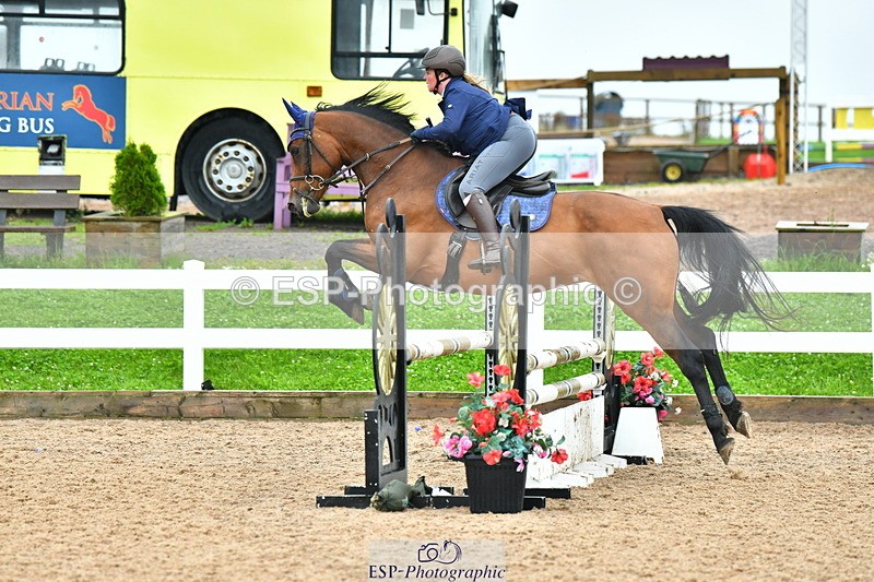 230730A-132016-10043 - Cls 33 85cm Amateur Quali