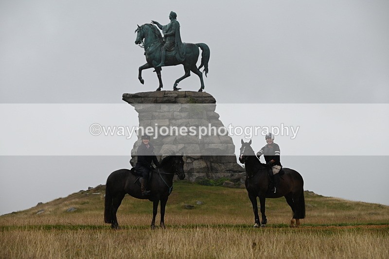 DSC_1125 - Time at Statue 10:58 to 11:53