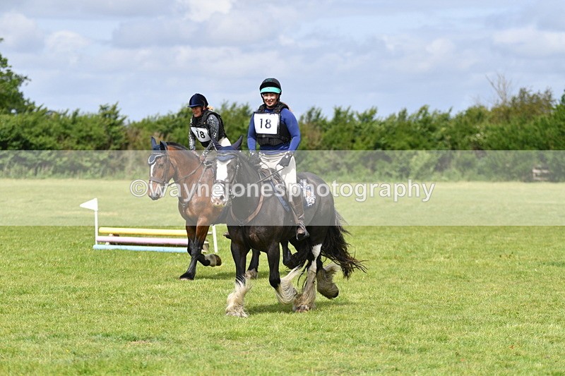 WJ5_2847 - Class 3 60cm Pairs