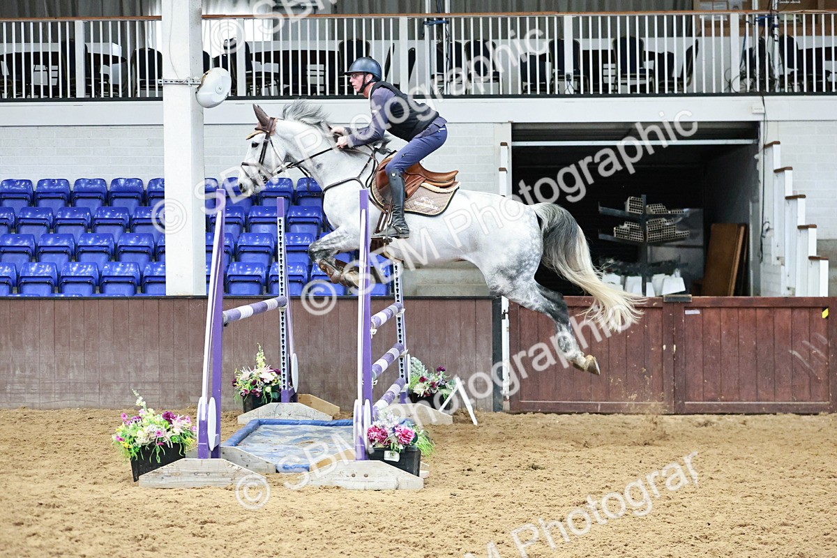 SBM_001525 - Class 4 - Senior Newcomers 1.10m