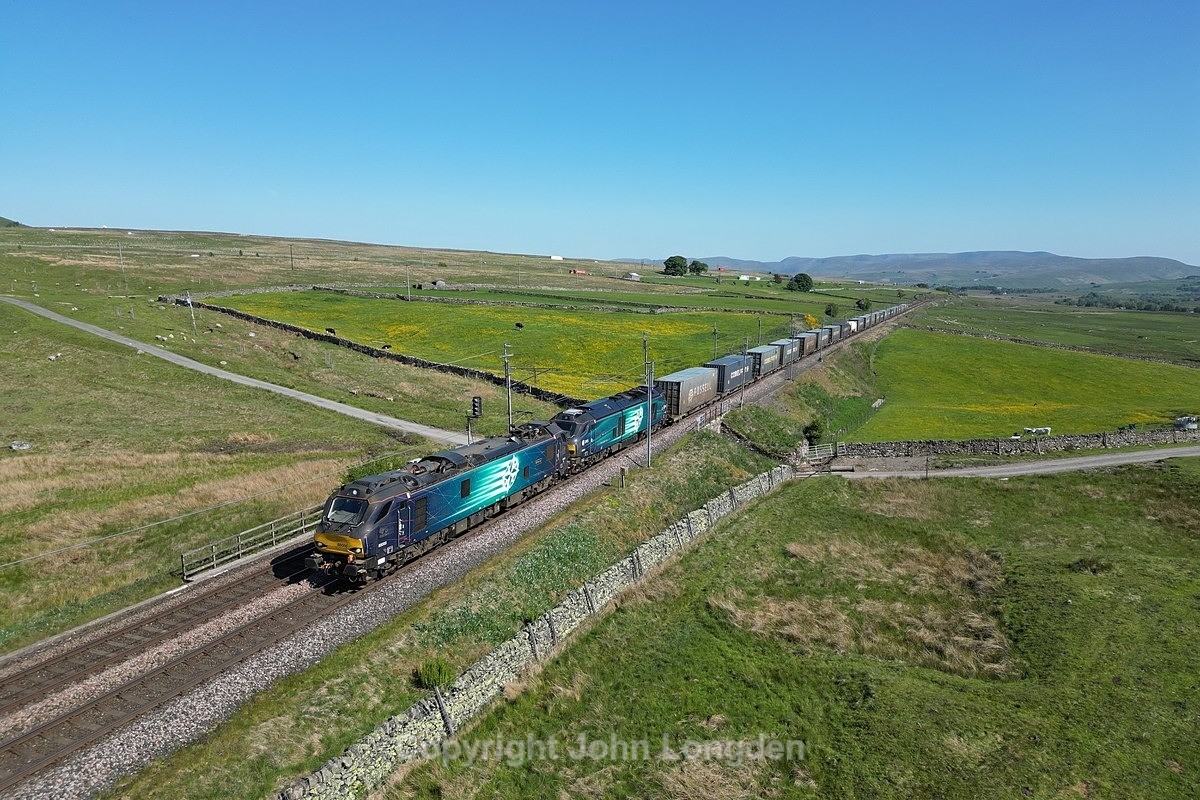 JL - 30.5.23 88005 68xxx 4S44 Daventry - Mossend, Salterwath - West Coast Main Line (north to south)