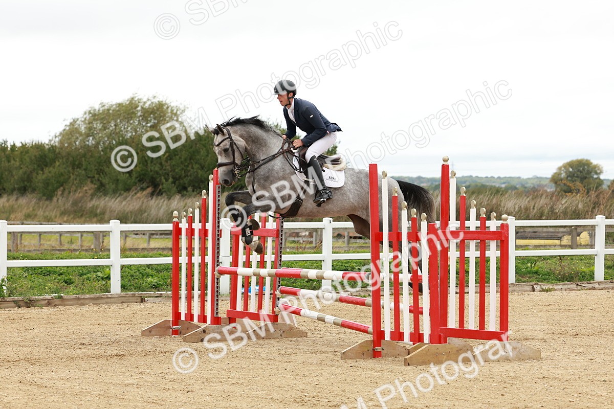 1I0A6730 - Class 2 - Senior British Novice