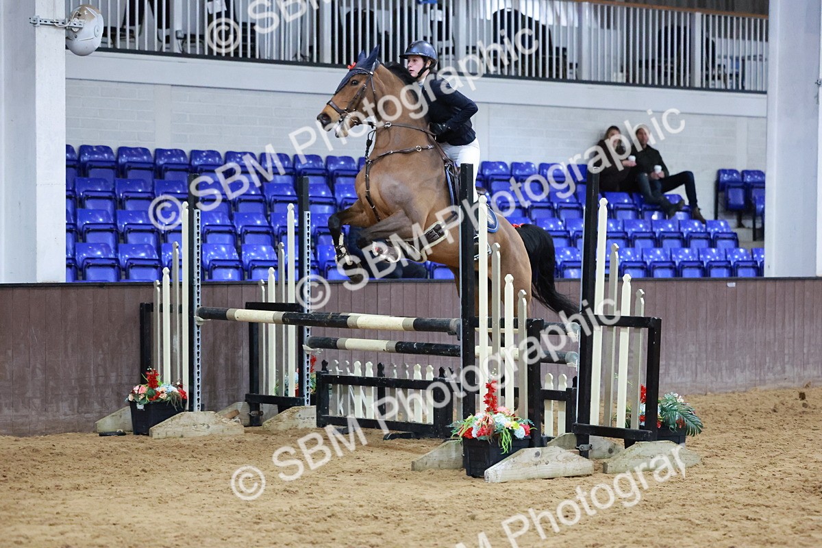 SBM_007525 - Class 24 - Nupafeed Supplements Senior Discovery/ 1m Open