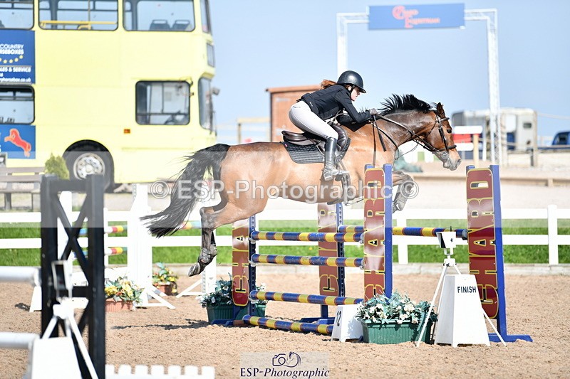 240512A-163430-19822 - Cls 44 1.05m National Am Quali