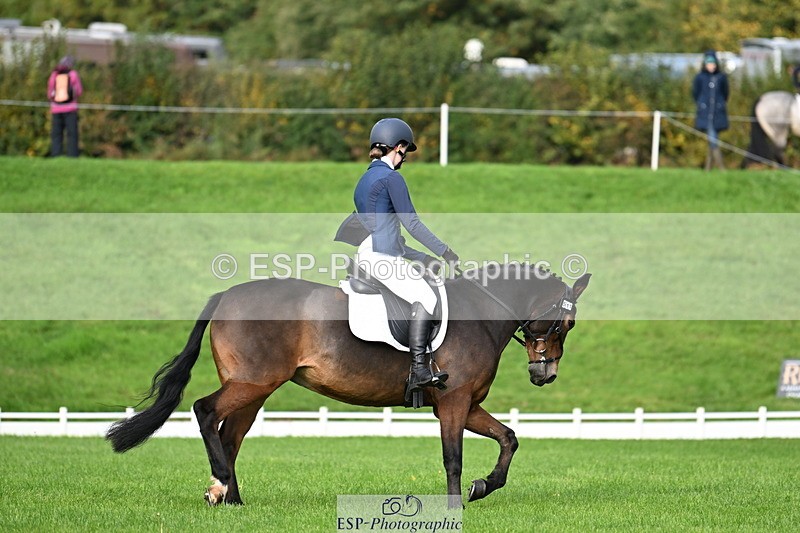 251023A-105759-02644 - G-511-Clara.Tuke