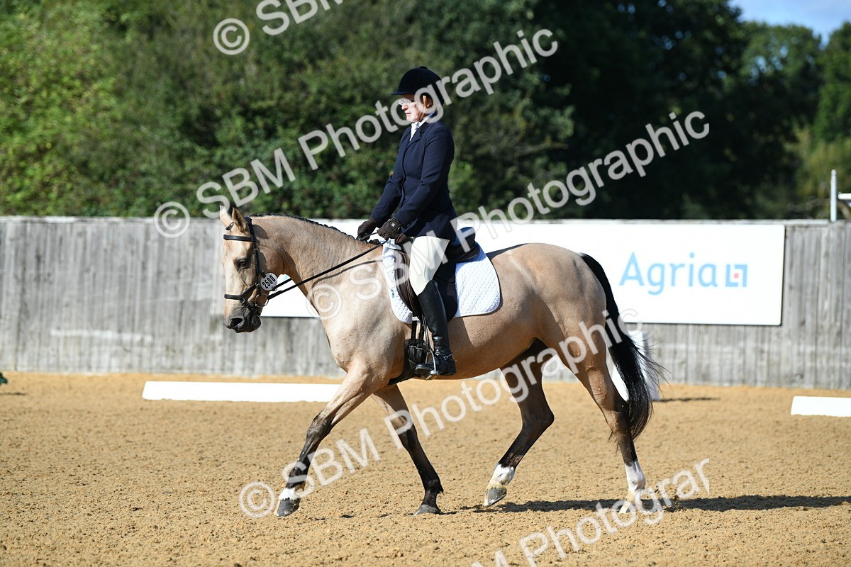 SBM_02782 - D7 Small Tour Championship Prelim 1
