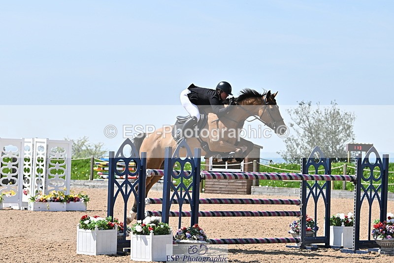 240509A-123425-01791 - Cls 10 National 1.30m Open