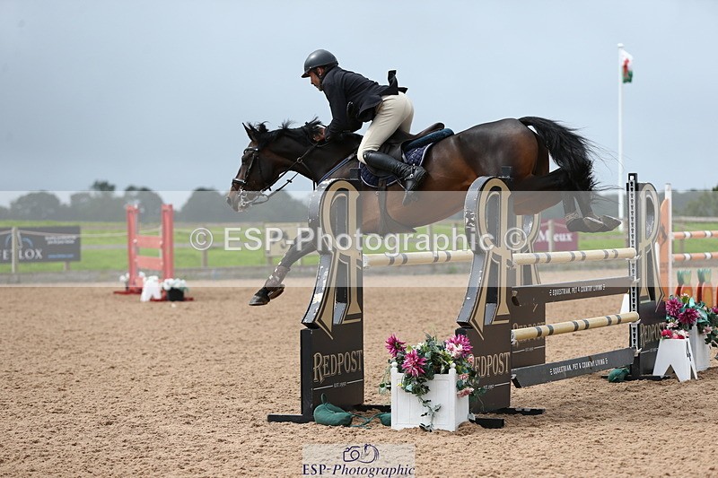 230812A-121204-08823 - Cls 32 Foxhunter